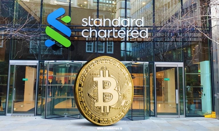 Standard Chartered: Devlet fonları Bitcoin’e göz kırpıyor