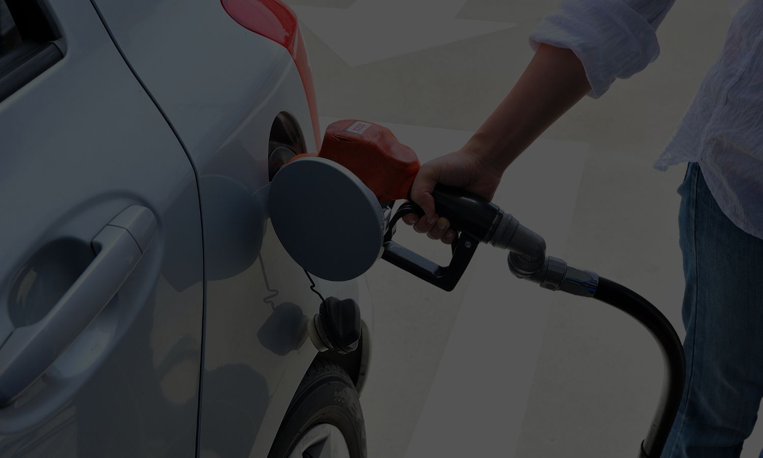 Benzin fiyatları düşecek: 2021 sonrası en ucuz yaz olacak!