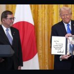 Japonya Başbakanı Trump ile anlaşma umuduyla G7’ye gidiyor!