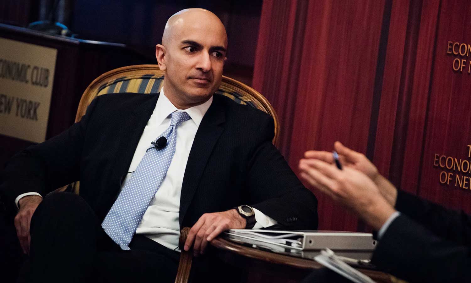 Kashkari: Fed faiz indirir ama tarifeler planı değiştirebilir