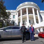 Musk ve Trump gerilimi Tesla’yı vurdu: Hisseler kısmen toparlandı