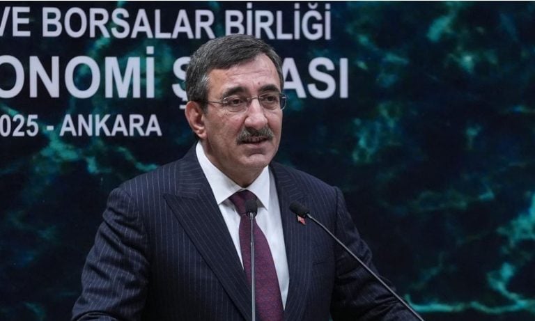 Yılmaz’dan ihracat yorumu: Zorlu koşullara rağmen yükseldi
