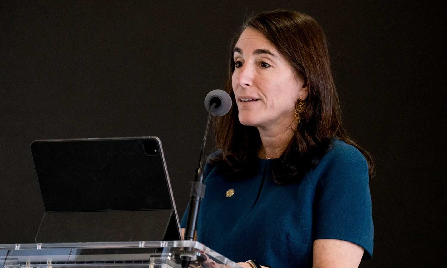 Fed Yetkilisi Hammack: Faiz indirimi için şu an erken