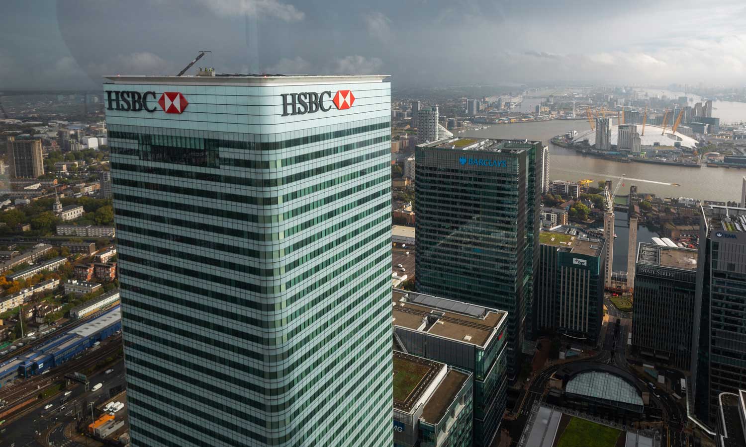 HSBC beklentileri kaçırdı: 3 milyar dolarlık geri alım duyurdu