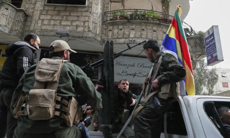 Suriye güçleri çatışmaları sonlandırmak için Dürzi şehrinde