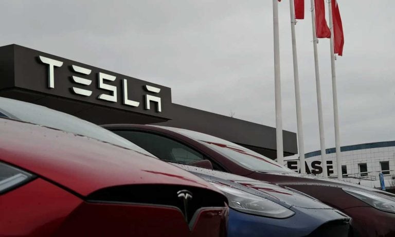 Tesla’dan üst üste ikinci teslimat düşüşü