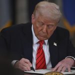 Trump: Meksika’ya uygulanan tarifeler uzatıldı