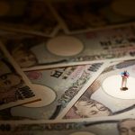 Yen Japonya seçim sonuçlarıyla değerlendi, dolar zayıfladı