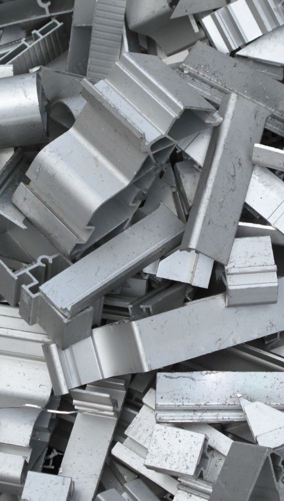 Bakır çakıldı, altın direndi: Metallerde haftalık tablo!