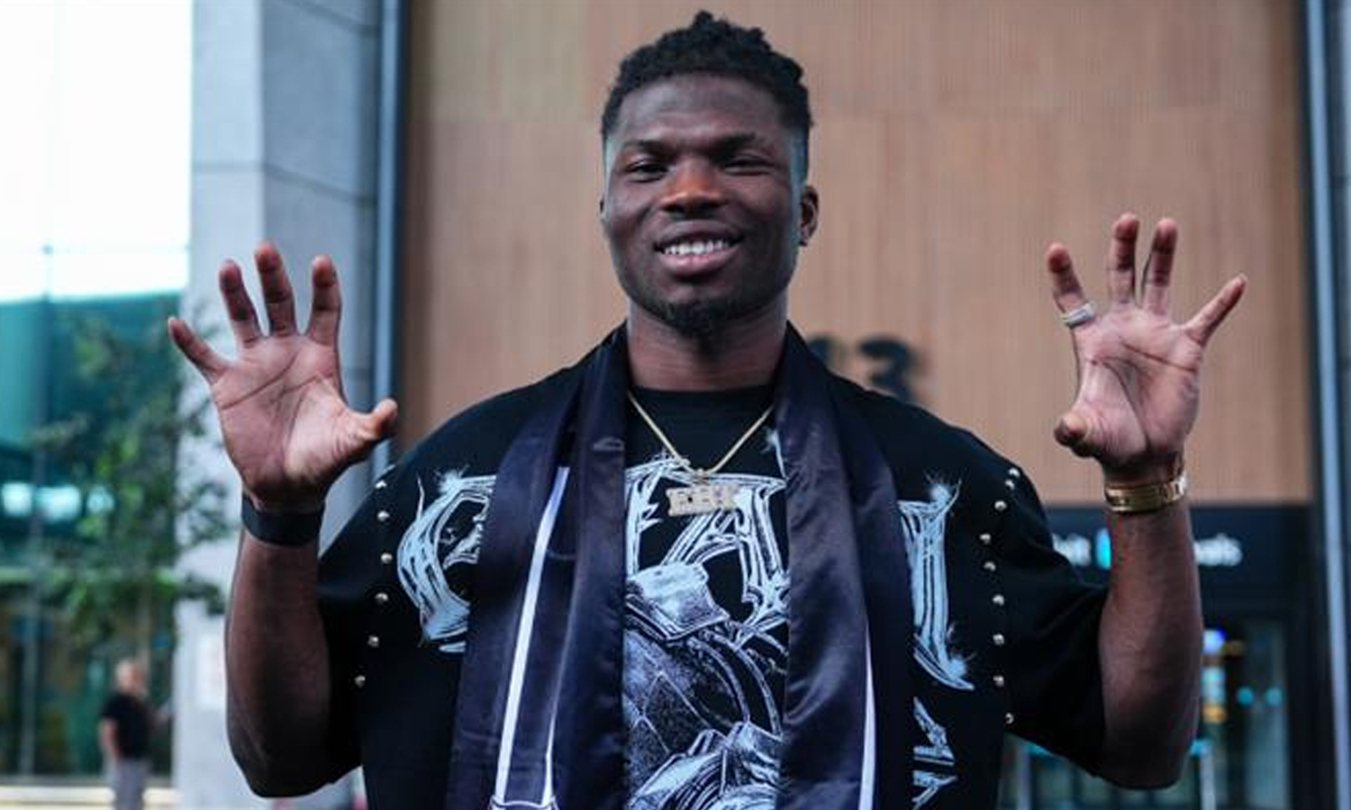 Beşiktaş (BJKAS) El Bilal Toure’yi kiraladığını duyurdu