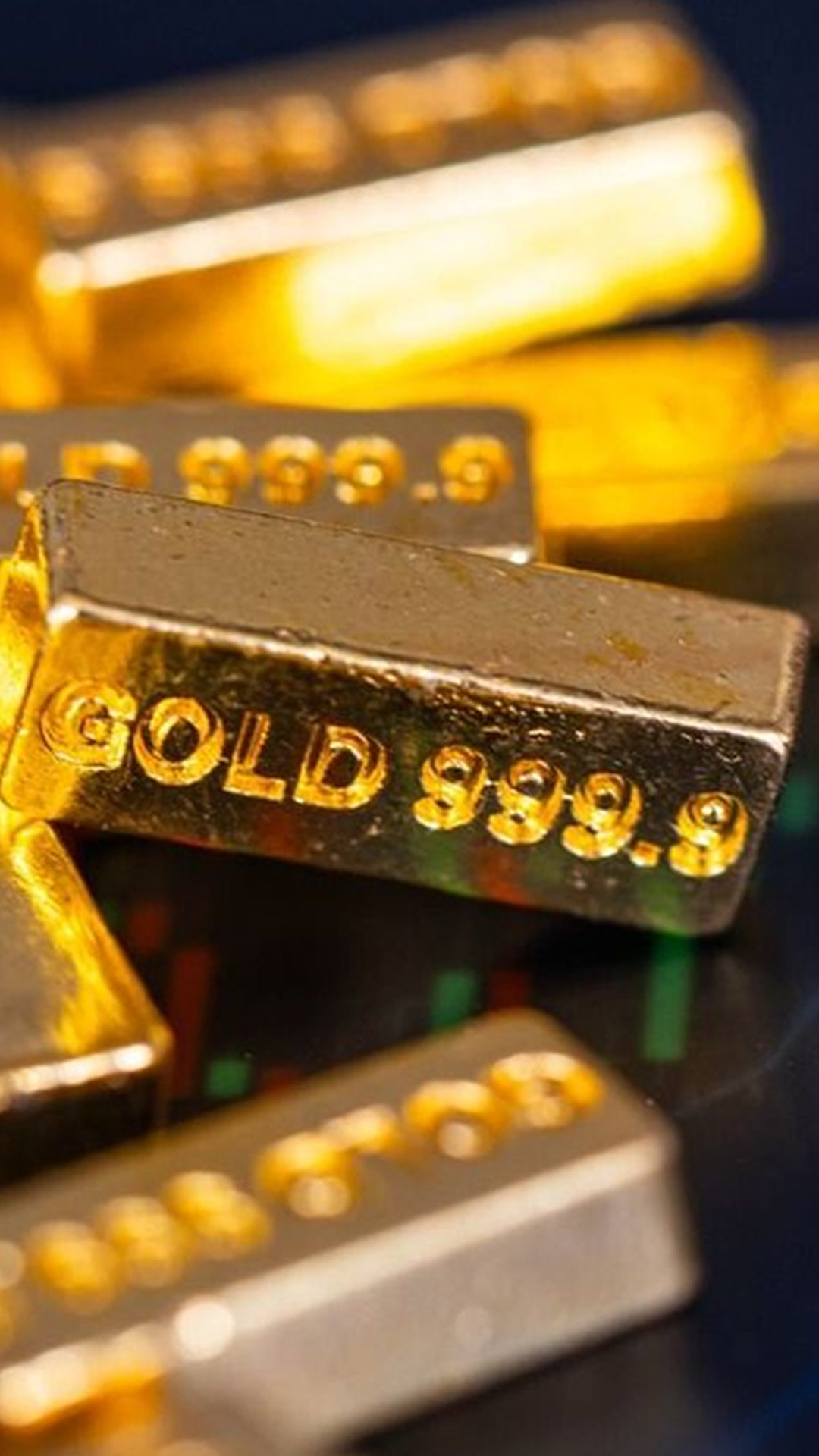 Citi, zayıf dolar beklentisiyle altın için tahminini yükseltti