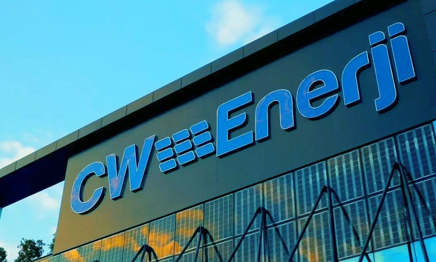 CW Enerji’den 1,5 milyar TL’lik güneş enerjisi paneli satışı