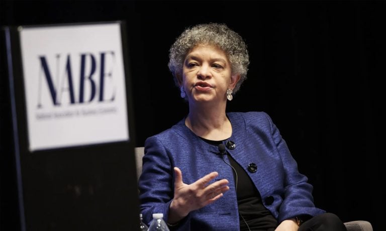 FED/Collins: Tarifelerin fiyatlar üzerindeki etkisi kalıcı olabilir