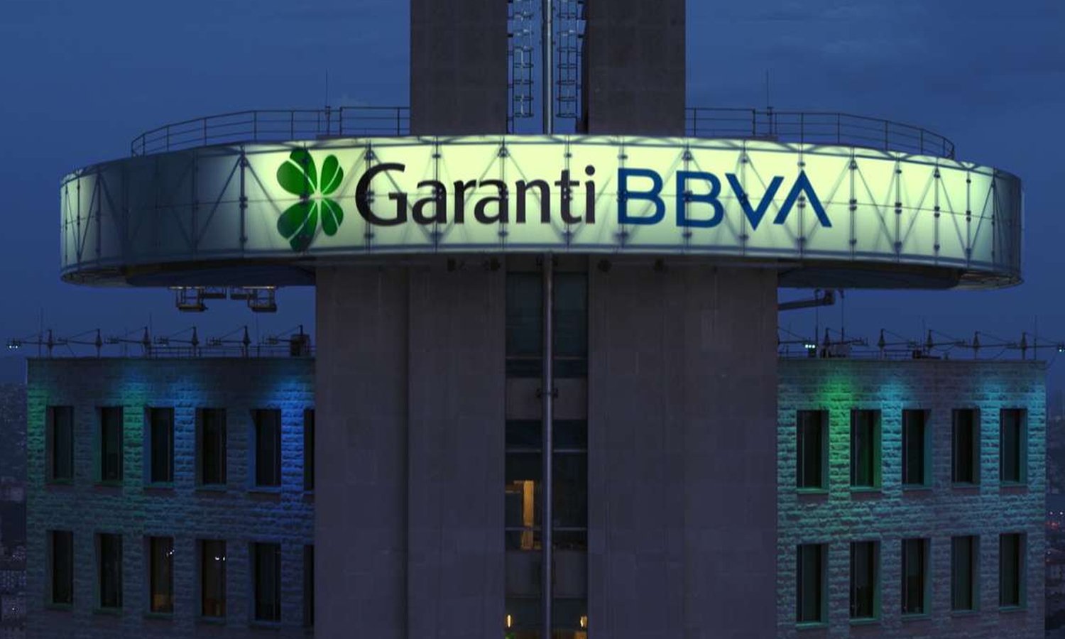 Garanti Bankası’ndan (GARAN) 797 milyon TL’lik alacak satışı