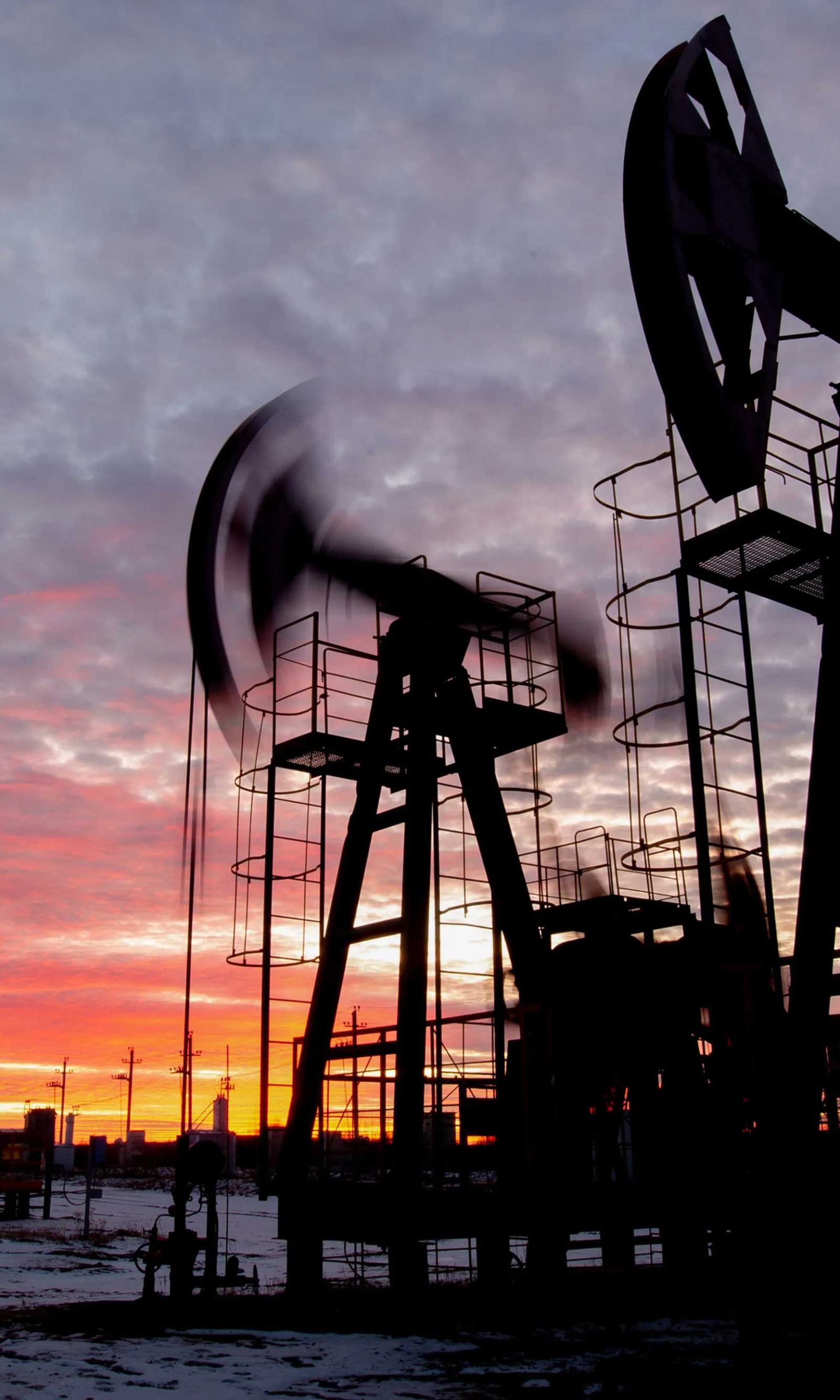 IEA, petrol piyasasında aşırı üretim riskine karşı uyardı