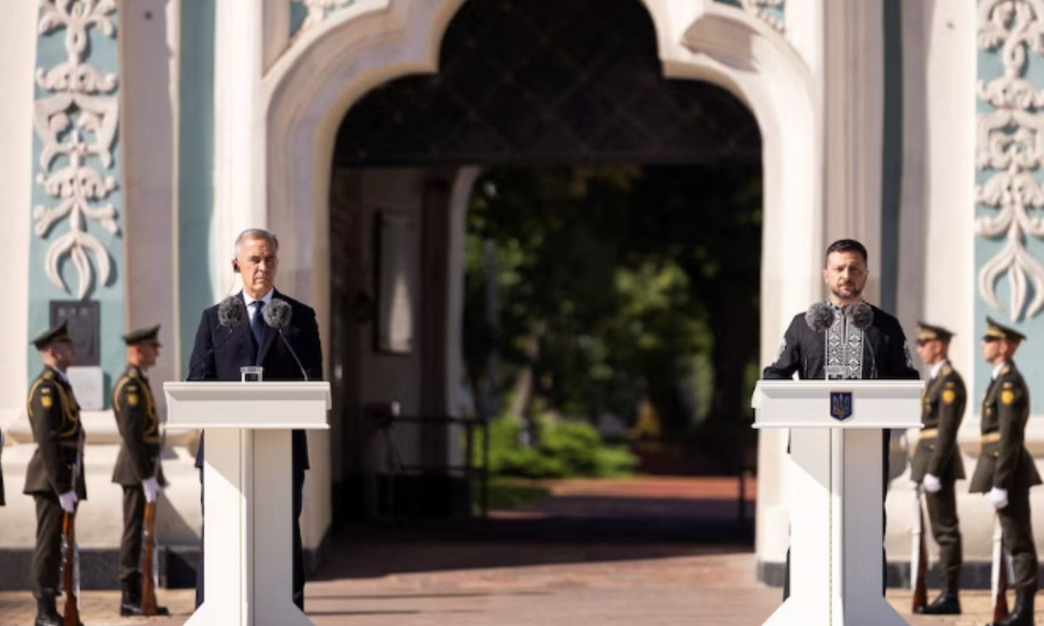 Zelenski Bağımsızlık Günü’nü Kanada Başbakanı ile kutladı