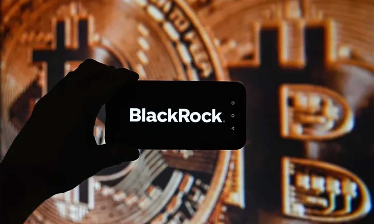 BlackRock’un Bitcoin ETF’si IBIT, iki aydır alarm veriyor