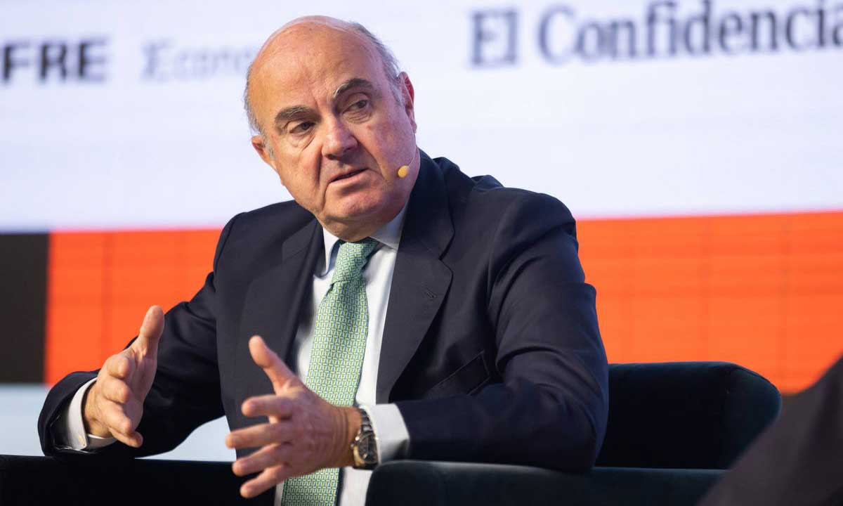 ECB/Guindos: Belirsizlik çok yüksek, Fed’den bağımsız hareket edeceğiz