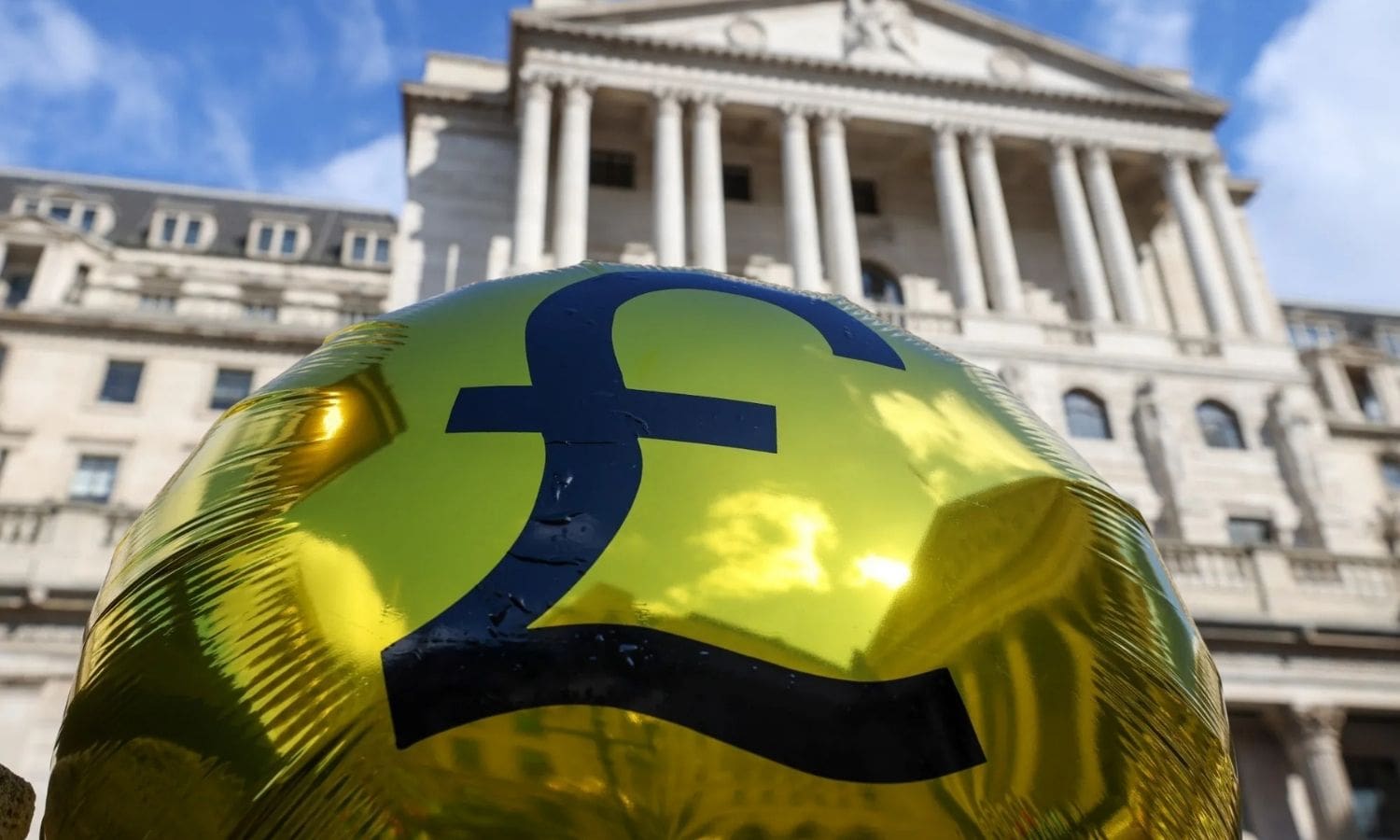 İngiltere’nin 30 yıllık tahvil faizi 27 yılın zirvesine çıktı