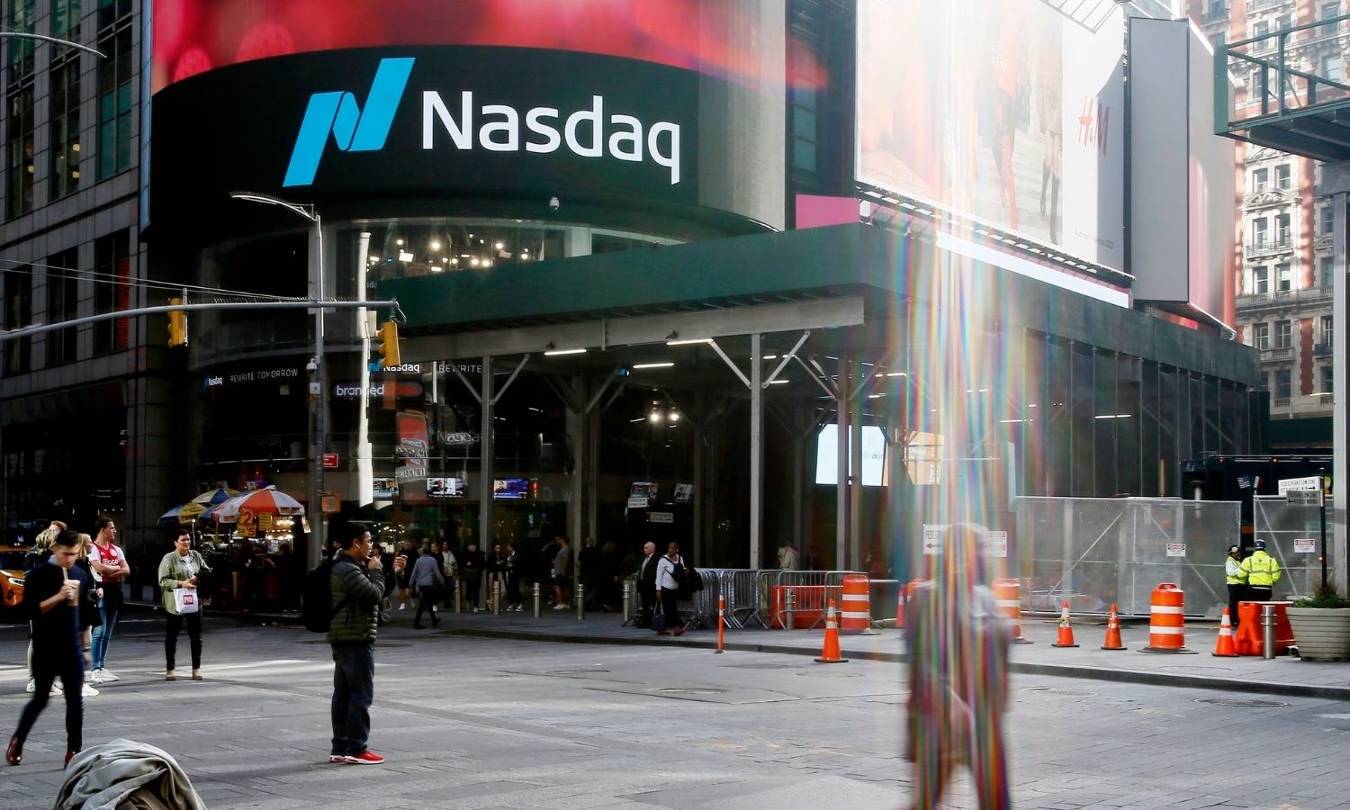 Nasdaq tokenleştirilmiş hisseler için kural değişikliği talebi