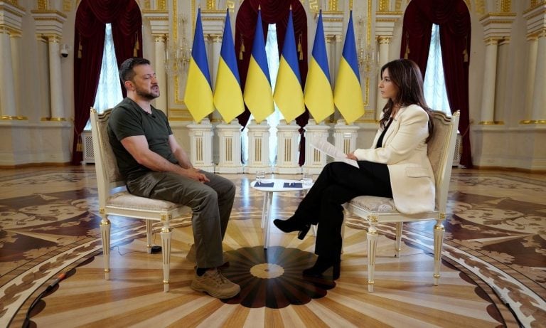 Zelenskiy: Trump’tan savaşı bitirmek için net bir tutum bekliyoruz
