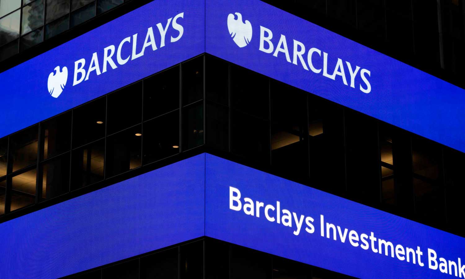 Barclays kar beklentisini yükseltti: Sürpriz hisse geri alımı açıkladı