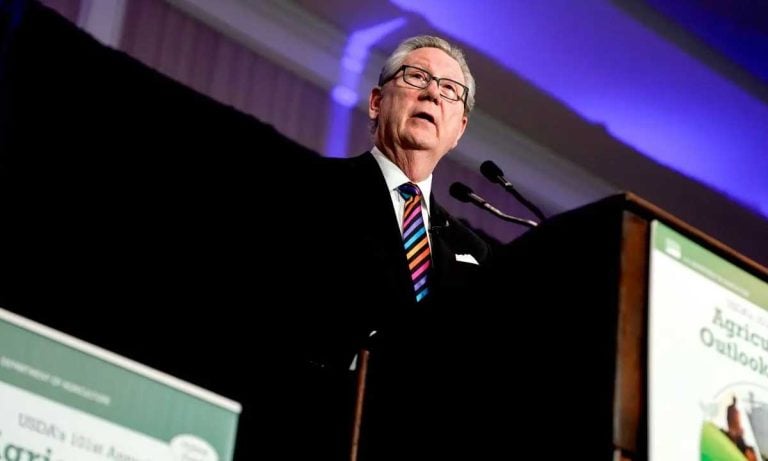 Fed/Schmid: Vites küçültmenin sırası değil