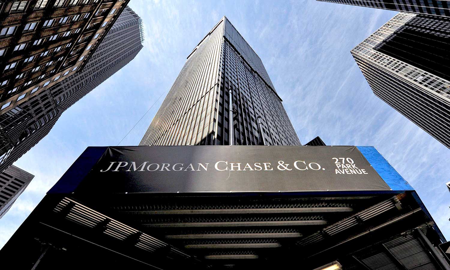 JPMorgan, ticaret ve yatırım bankacılığı ile beklentileri aştı