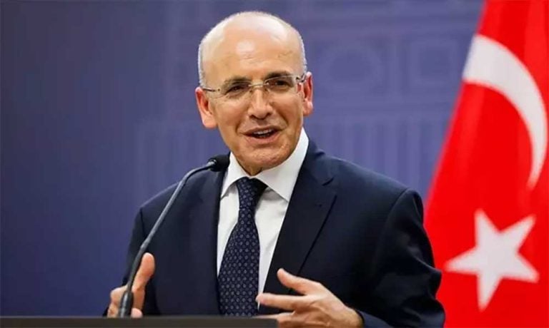 Şimşek: Küresel belirsizliğe rağmen ihracatımız rekor seviyede