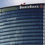 DenizBank sendikasyon kredisi ile 800 milyon doları aşan kaynak sağladı