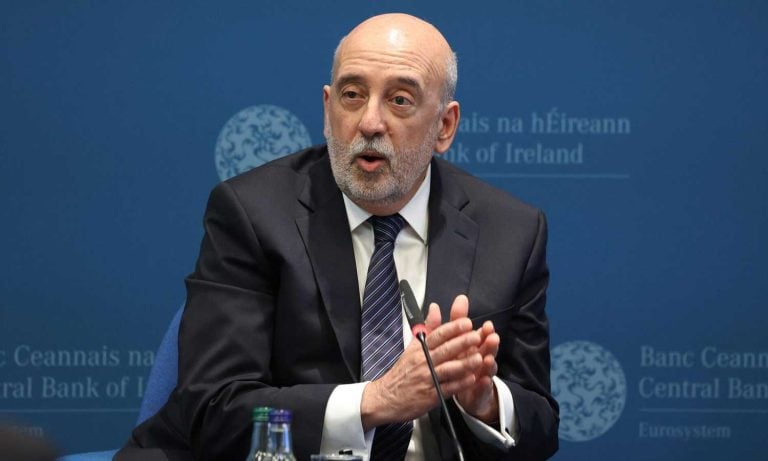 ECB üyesinden faiz indirimi şartı: Görünümde zorlayıcı bir değişim gerekli