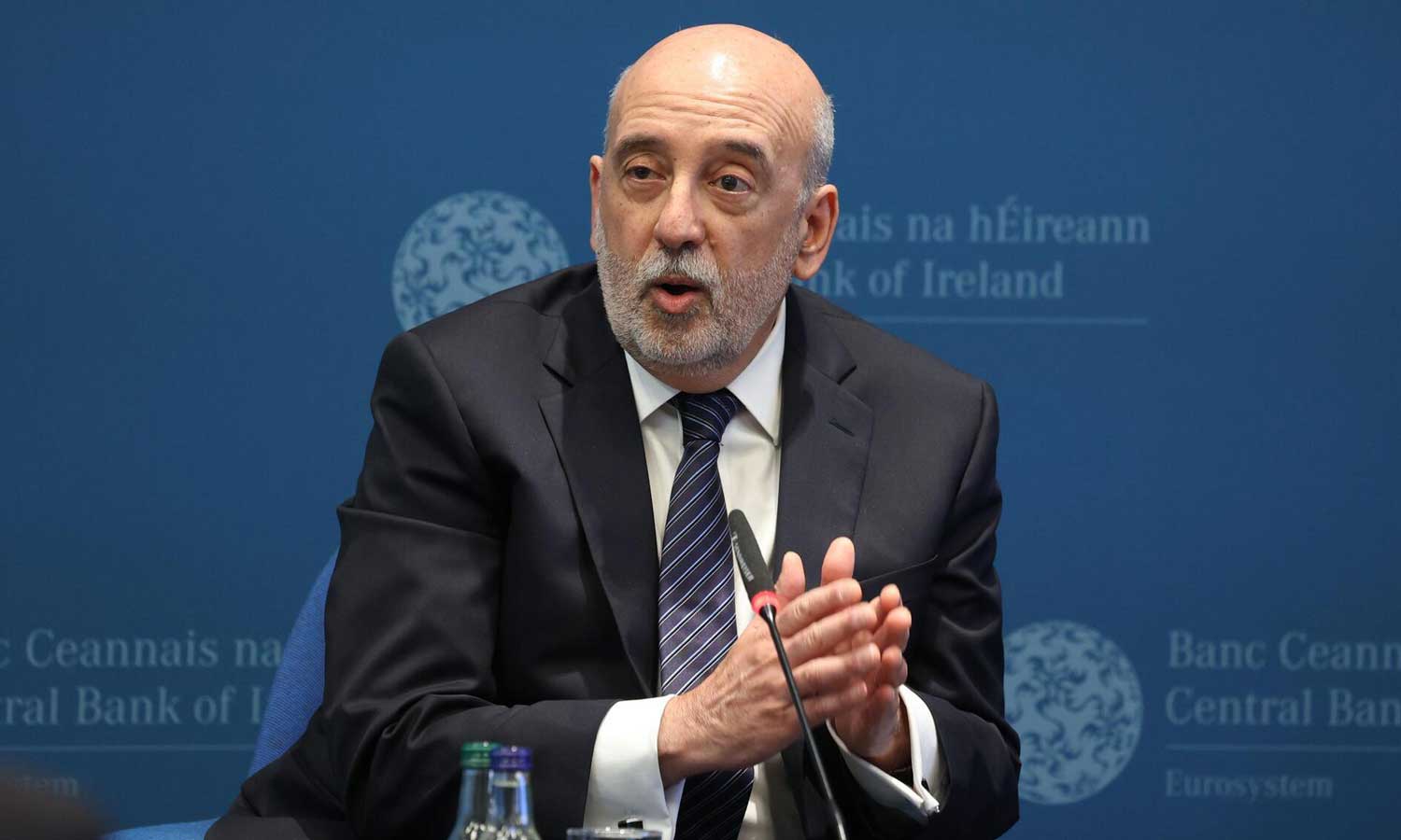 ECB üyesinden faiz indirimi şartı: Görünümde zorlayıcı bir değişim gerekli