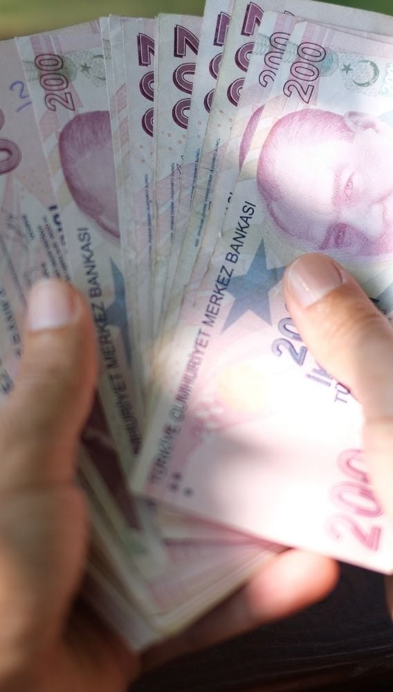 Mahfi Eğilmez: “Enflasyon hedefleri 20 yıldır tutmuyor”