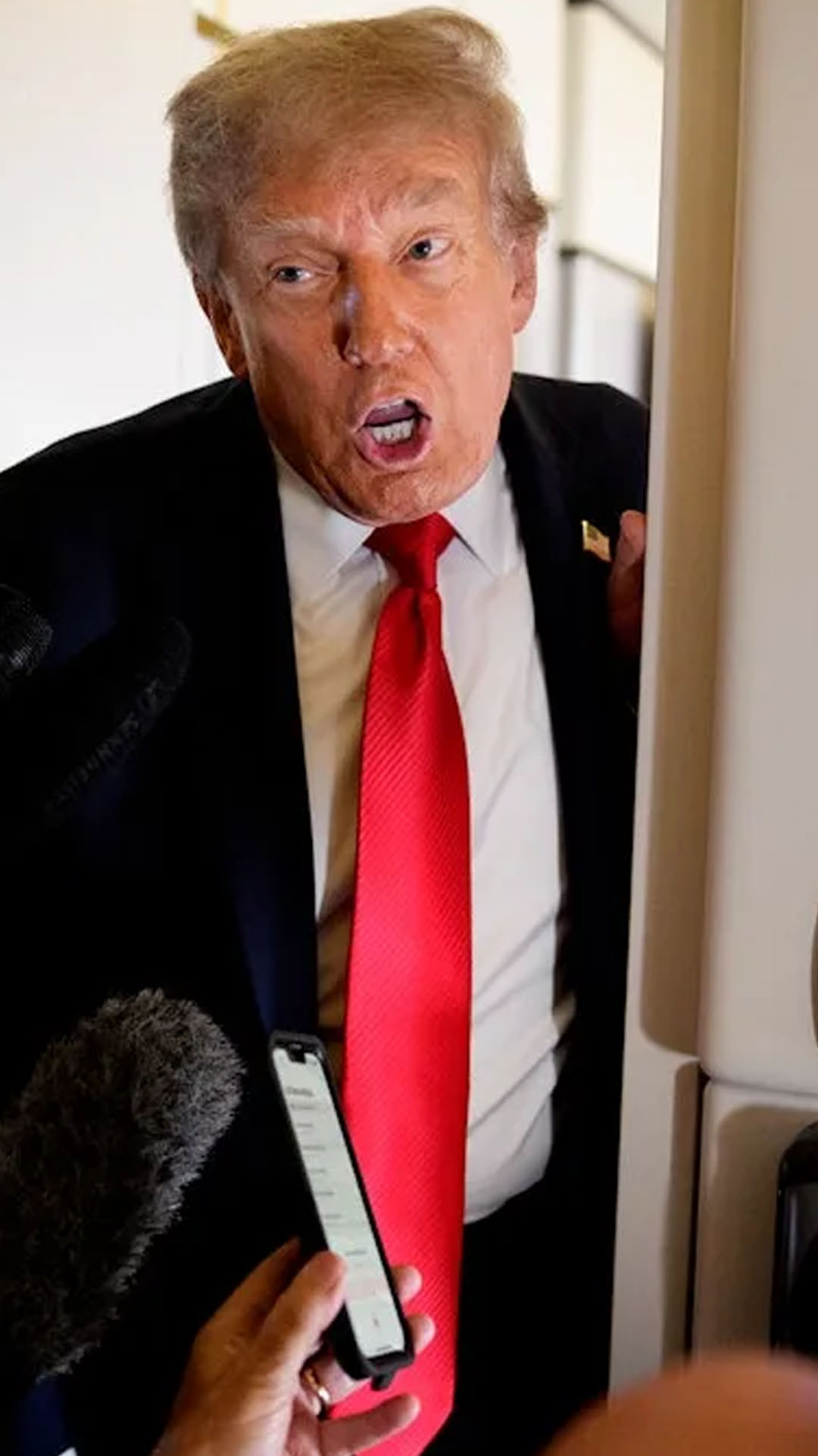 Trump: Oy vermezlerse gıda yardımı yapmayacağız