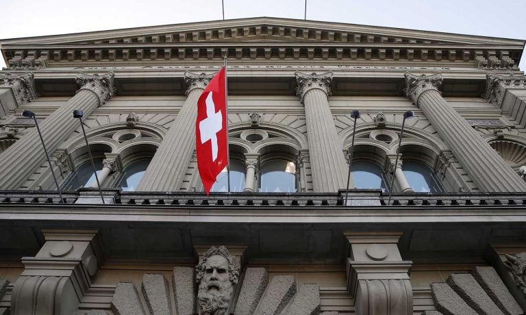İsviçre faizi sabit tuttu: Avrupa borsaları düştü