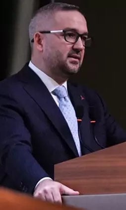 Karahan: Sıkı para politikası sürecek, dezenflasyon devam ediyor