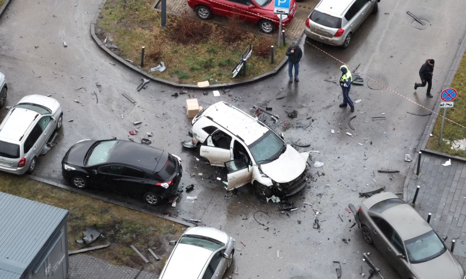 Moskova’da bombalı saldırı: İki polis hayatını kaybetti