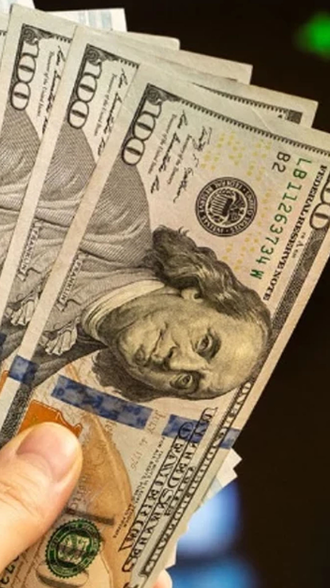 Türk lirası küresel dolar zayıflığına rağmen geride kaldı