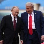 Trump’tan Grönland çıkışı: Rus tehdidi bitecek, bu iş olacak