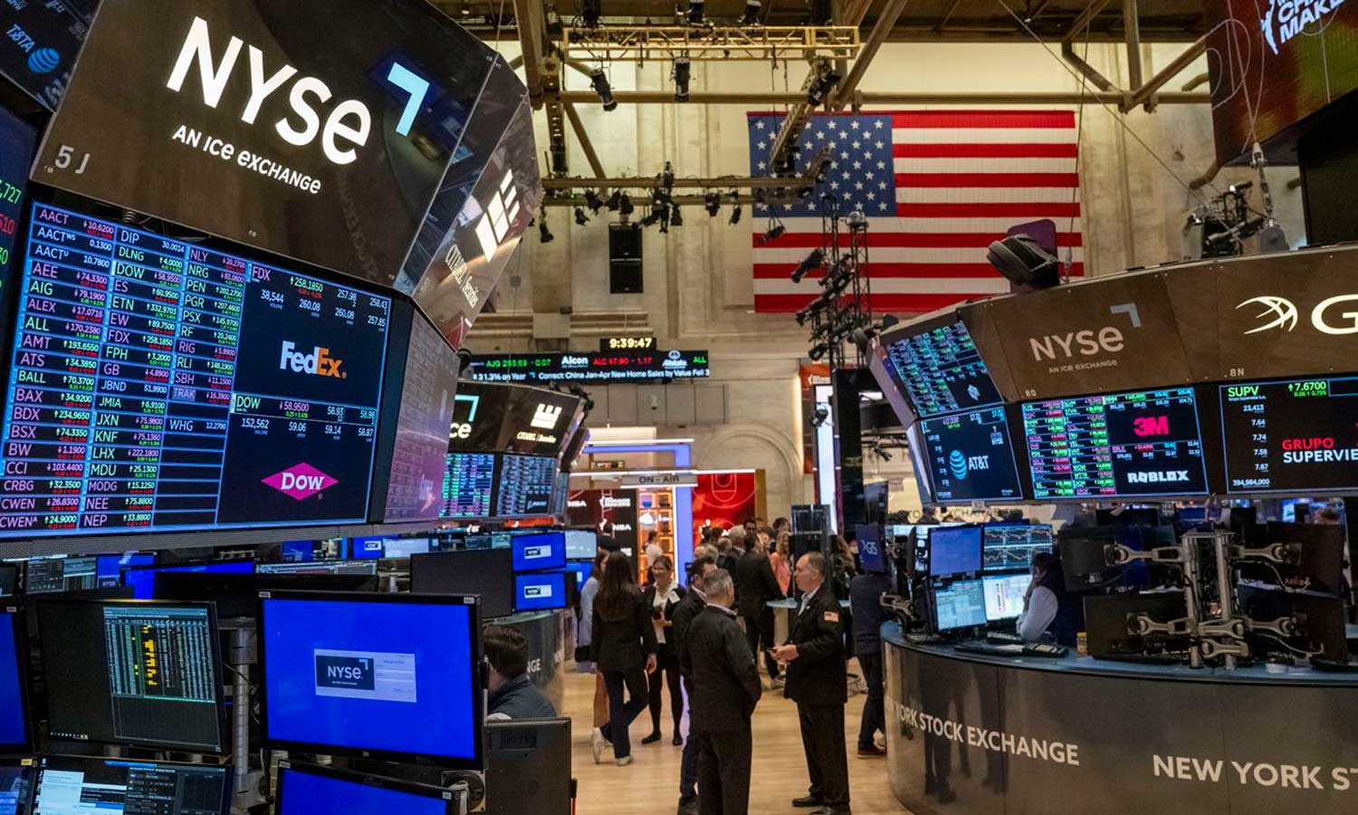 Dow Jones rekor kırdı, Nasdaq düşüş yaşadı