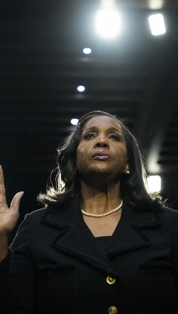 FED/Cook: Yapay zeka işsizliği tetikleyebilir