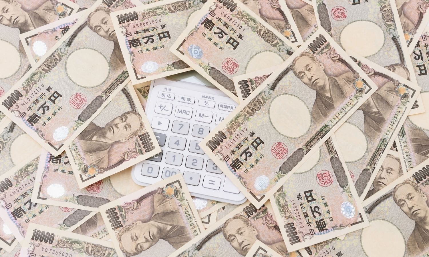 Japon yeni tarife belirsizliği ile zayıfladı