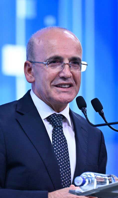Şimşek: Cari dengede dengelenme sürüyor, hedef sürdürülebilirlik