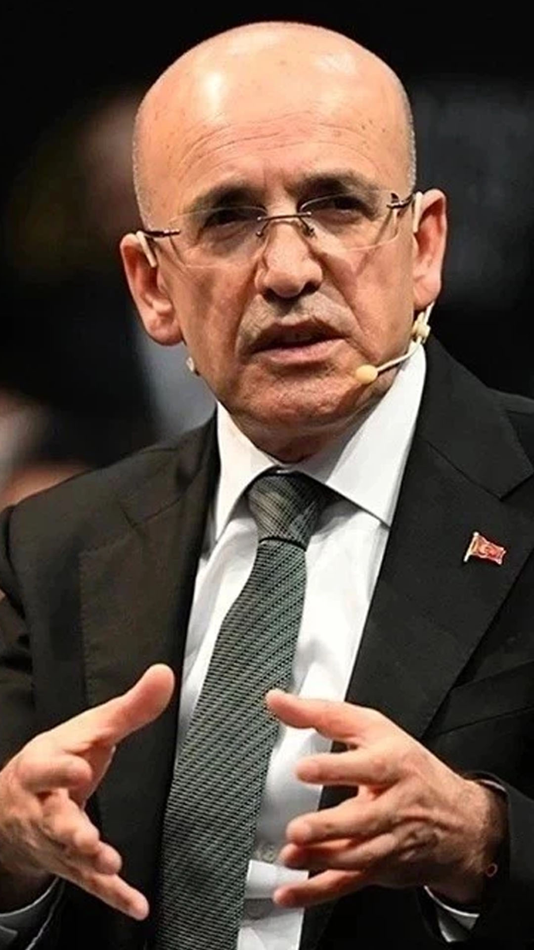 Şimşek: Türkiye ekonomisi görece daha az kırılgan