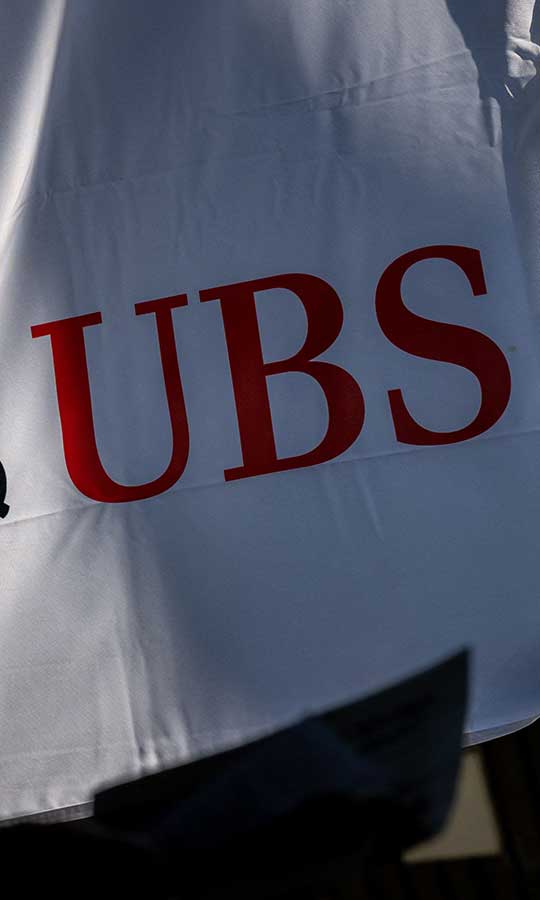 UBS, beklentileri aşarak 1.2 milyar dolar kar bildirdi