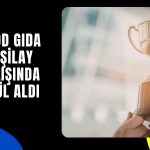 Avod Gıda’ya Yeşilay’a katkılarından dolayı teşekkür plaketi