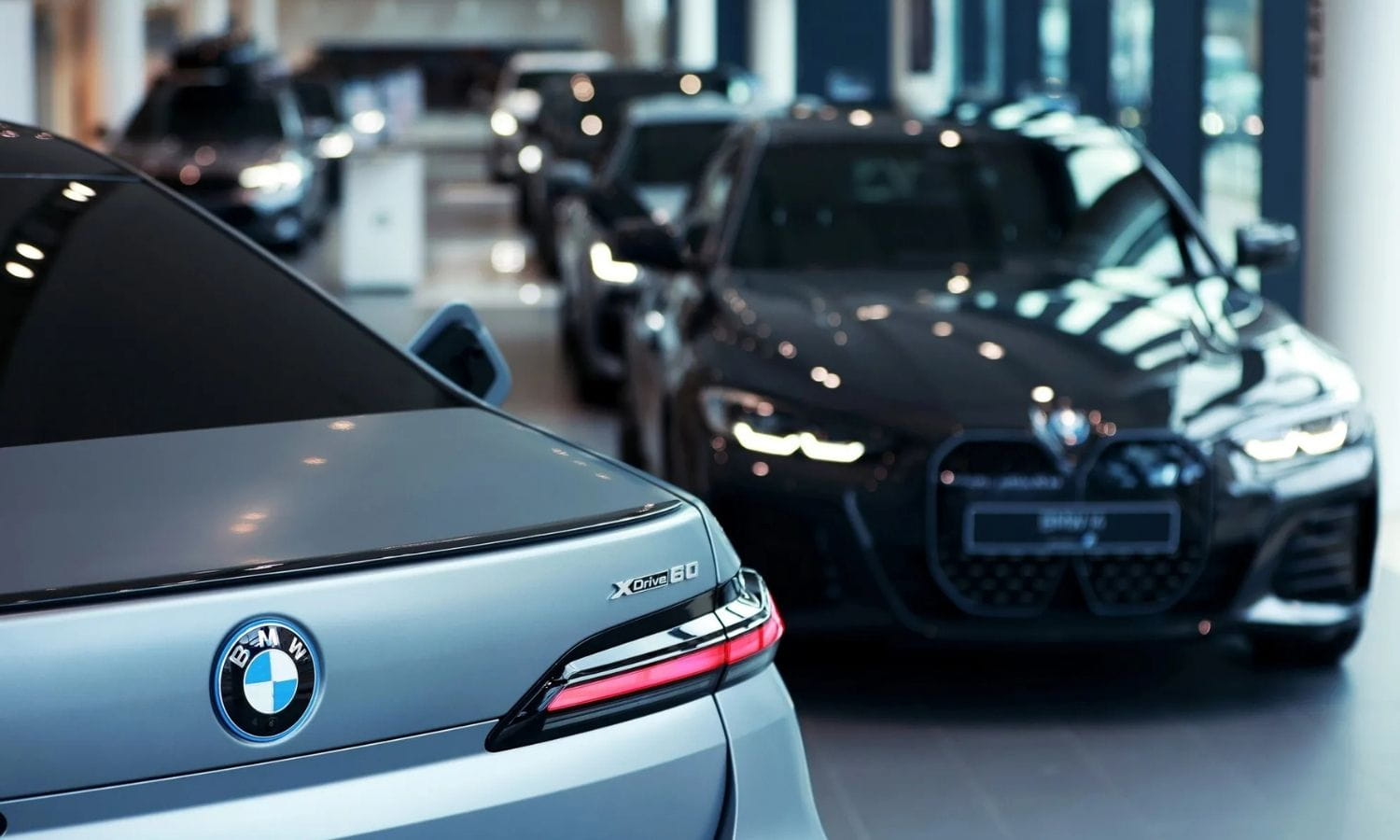 Avrupa’da otomobil satışları arttı: Tesla 13 ay sonra yeniden büyüdü