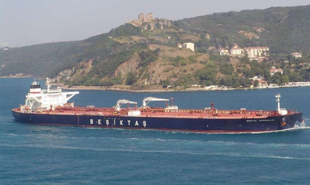 Bakan Uraloğlu’ndan patlama yaşanan Türk tankere ilişkin açıklama