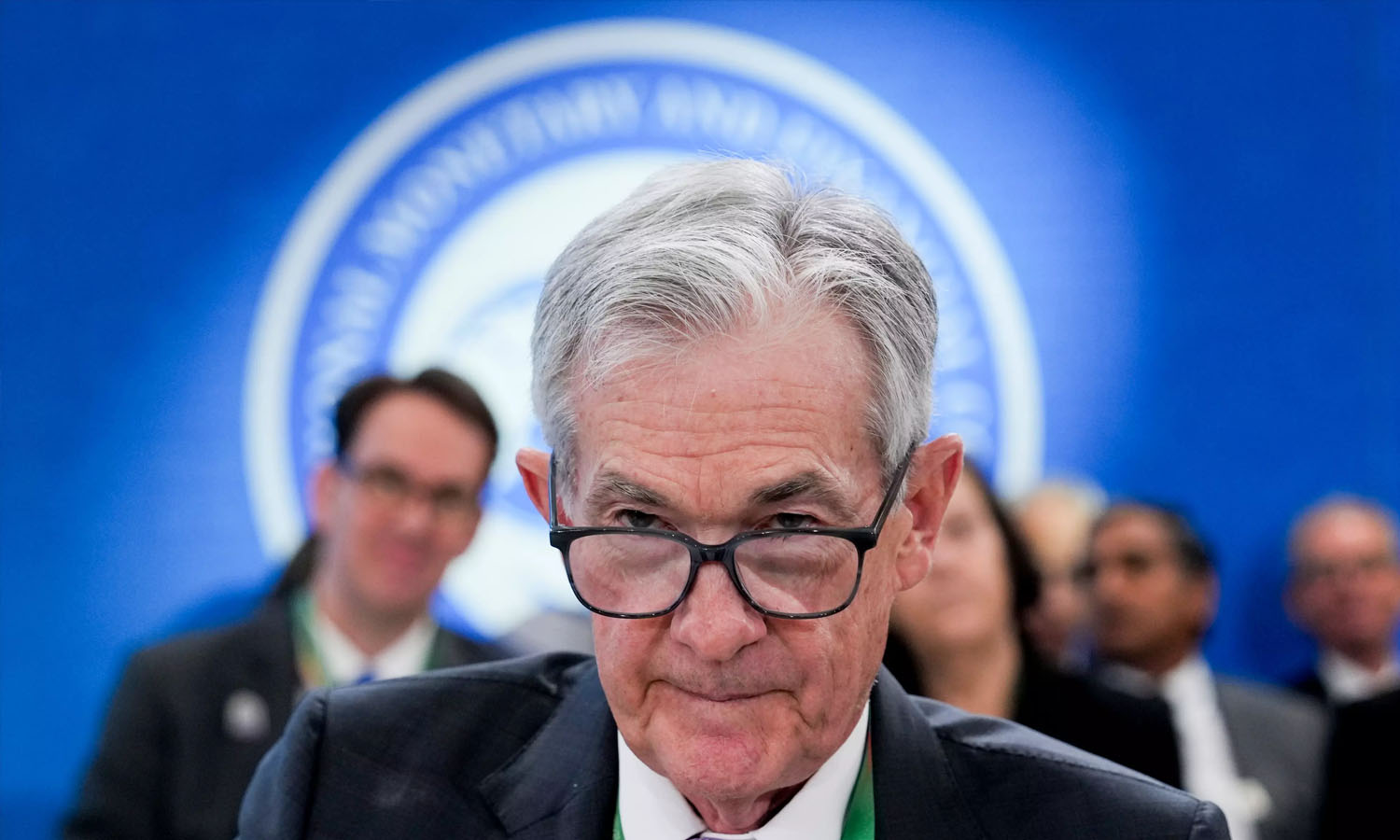 FED savaşa nasıl tepki verecek? Bu yıl faiz indirimi bekleniyor mu?