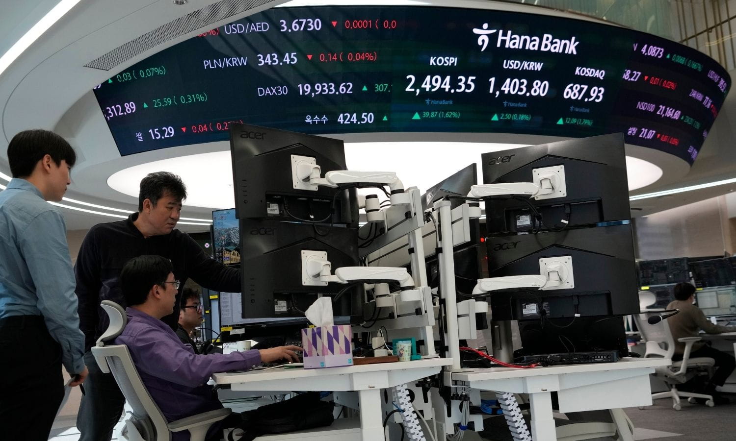 Güney Kore’de borsa çökerken, won tarihi düşük seviyelerde